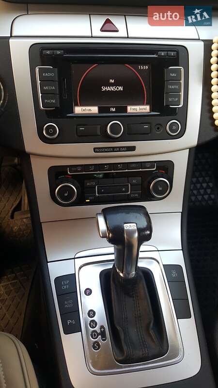 Універсал Volkswagen Passat 2010 в Хмельницькому