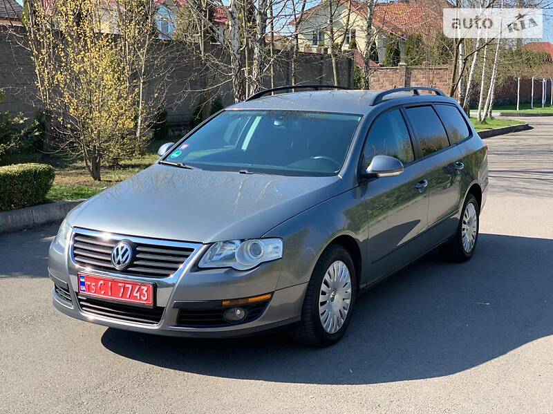 Универсал Volkswagen Passat 2006 в Ровно