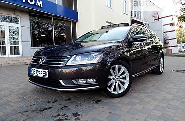 Універсал Volkswagen Passat 2012 в Одесі