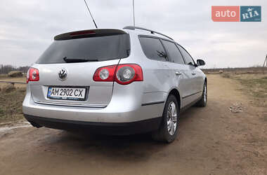 Универсал Volkswagen Passat 2010 в 
