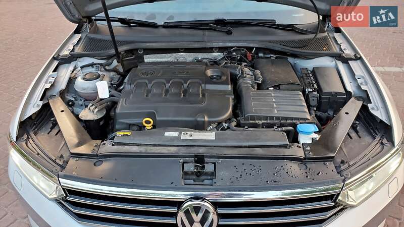 Универсал Volkswagen Passat 2017 в Ивано-Франковске фото 74 Универсал Volkswagen Passat 2017 в Ивано-Франковске