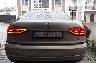 Седан Volkswagen Passat 2015 в Хмельницькому