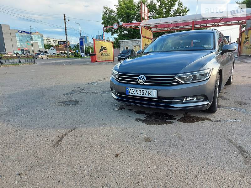 Универсал Volkswagen Passat 2016 в Харькове