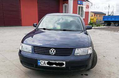 Седан Volkswagen Passat 1997 в Черкассах