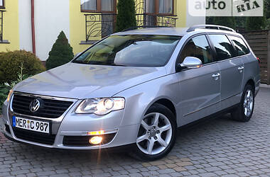 Універсал Volkswagen Passat 2010 в Трускавці