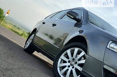 Универсал Volkswagen Passat 2009 в Дрогобыче