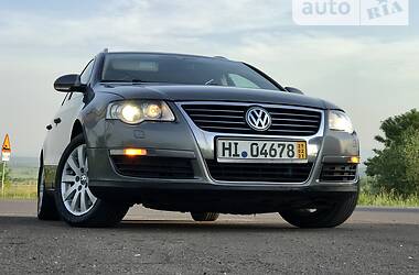 Универсал Volkswagen Passat 2009 в Дрогобыче