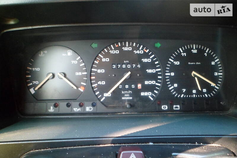 Седан Volkswagen Passat 1992 в Хмельницком