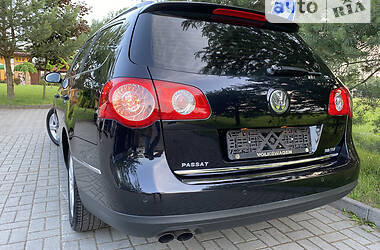 Универсал Volkswagen Passat 2009 в Дрогобыче