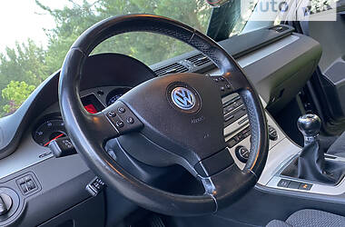 Универсал Volkswagen Passat 2009 в Дрогобыче