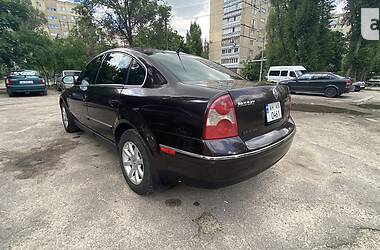 Седан Volkswagen Passat 2004 в 