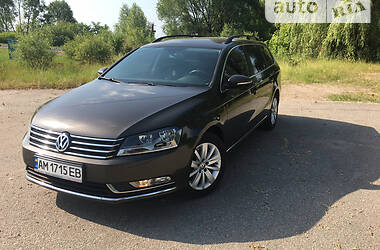 Универсал Volkswagen Passat 2014 в Житомире