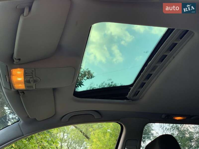 Універсал Volkswagen Passat 1999 в Олександрії