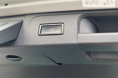 Универсал Volkswagen Passat 2015 в 