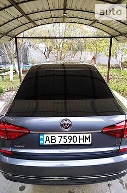 Седан Volkswagen Passat 2016 в 