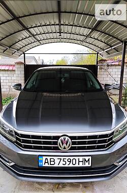Седан Volkswagen Passat 2016 в 