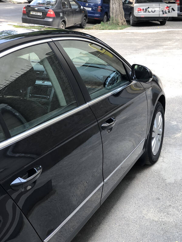 Седан Volkswagen Passat 2009 в Одессе