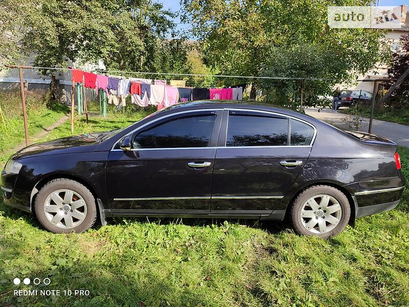 Седан Volkswagen Passat 2006 в Рогатине