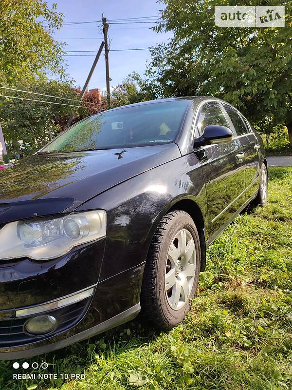 Седан Volkswagen Passat 2006 в Рогатине