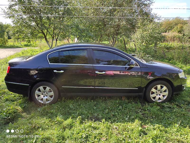 Седан Volkswagen Passat 2006 в Рогатине
