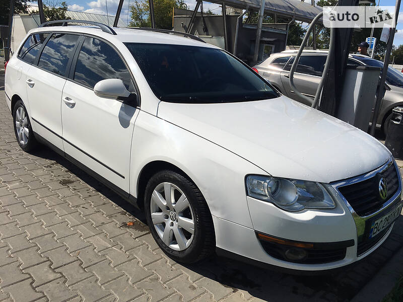 Универсал Volkswagen Passat 2008 в Самборе