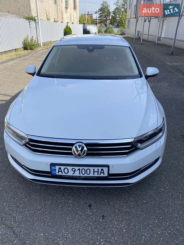 Універсал Volkswagen Passat 2017 в Іршаві