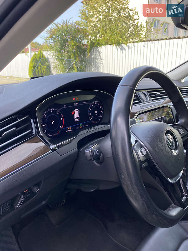 Універсал Volkswagen Passat 2017 в Іршаві