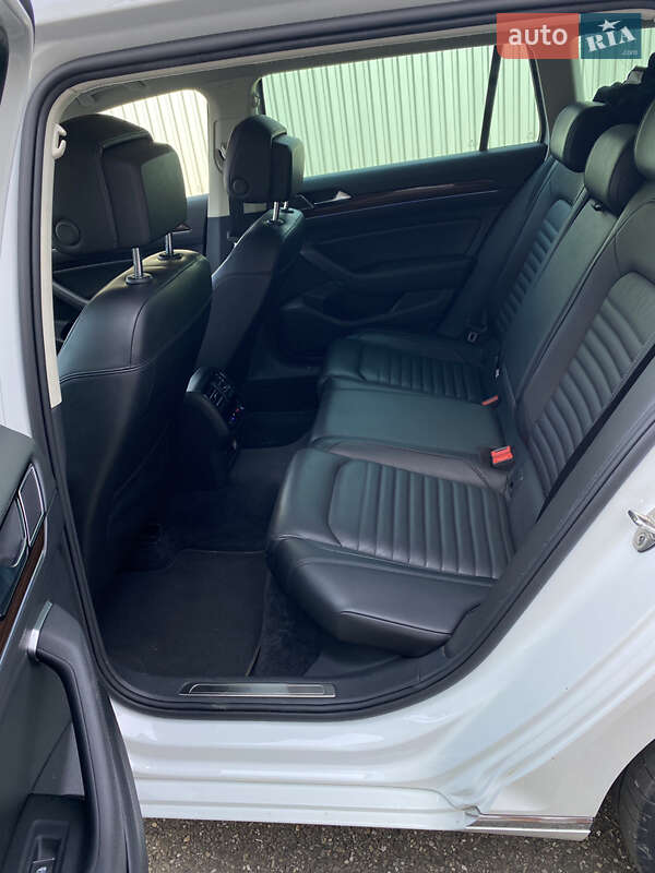 Універсал Volkswagen Passat 2017 в Іршаві