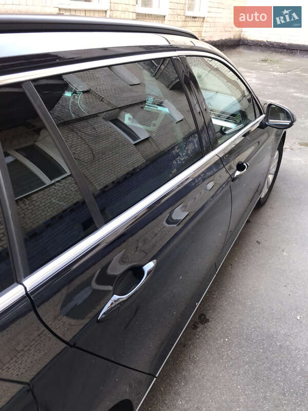 Универсал Volkswagen Passat 2017 в Хмельницком