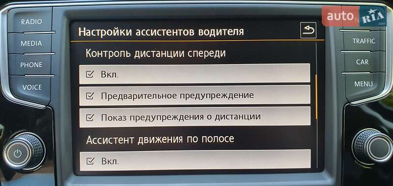 Универсал Volkswagen Passat 2015 в Львове