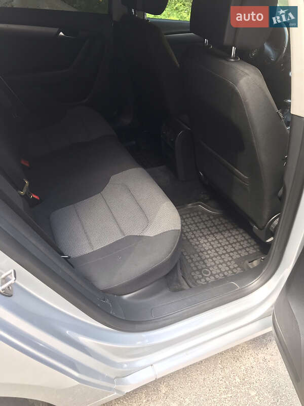 Универсал Volkswagen Passat 2012 в Тернополе фото 4 Универсал Volkswagen Passat 2012 в Тернополе