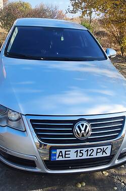 Седан Volkswagen Passat 2005 в Кривому Розі