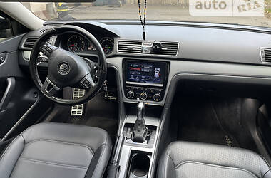 Седан Volkswagen Passat 2012 в Одессе