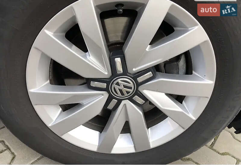 Универсал Volkswagen Passat 2015 в Костополе