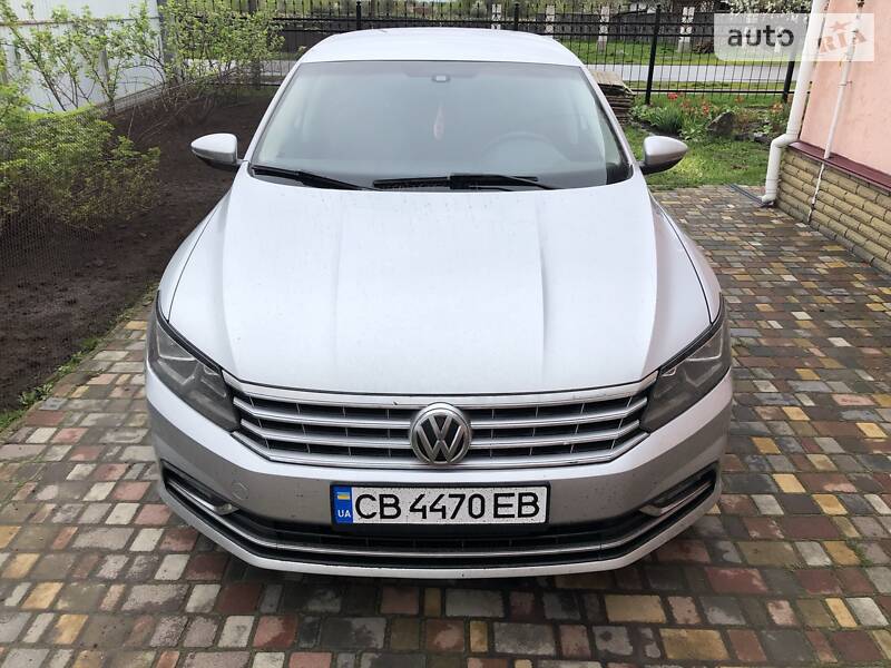 Седан Volkswagen Passat 2016 в Ічні