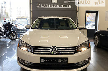 Седан Volkswagen Passat 2013 в Одессе