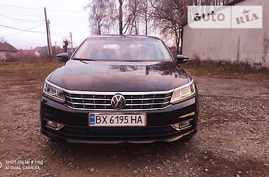 Седан Volkswagen Passat 2016 в Хмельницком