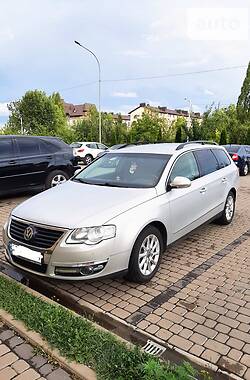 Универсал Volkswagen Passat 2010 в Ужгороде