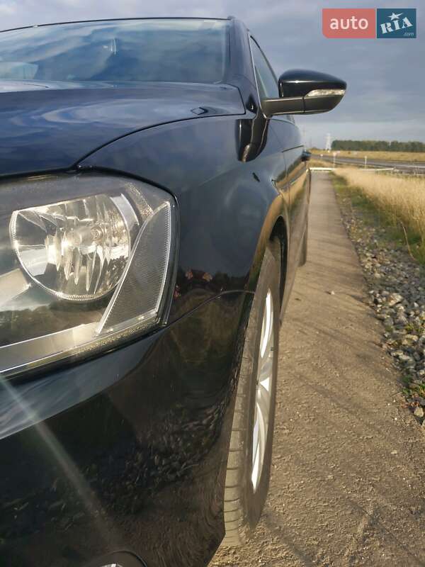 Универсал Volkswagen Passat 2012 в Хмельницком