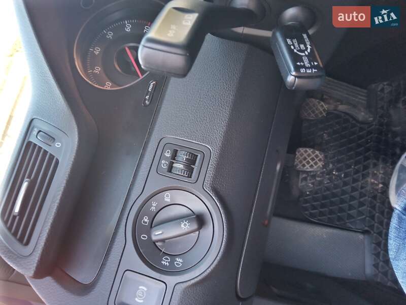Универсал Volkswagen Passat 2005 в Измаиле