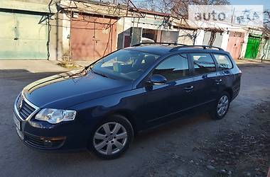 Универсал Volkswagen Passat 2005 в Измаиле