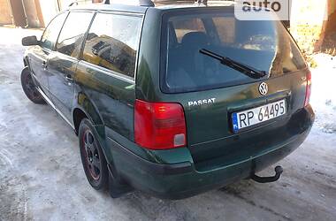 Универсал Volkswagen Passat 2000 в Турке