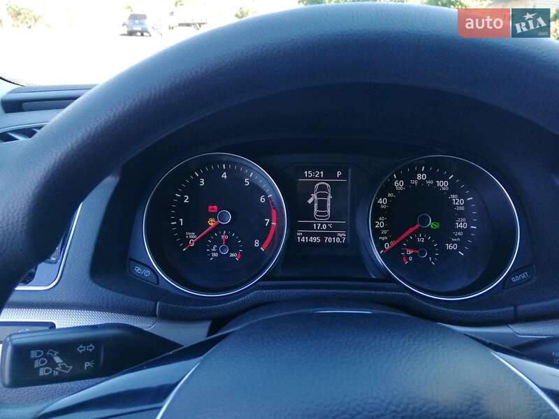 Седан Volkswagen Passat 2016 в Черкассах