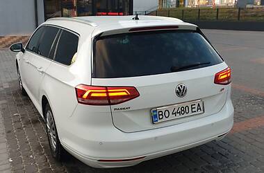 Универсал Volkswagen Passat 2015 в Тернополе