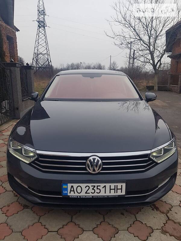 Седан Volkswagen Passat 2015 в Виноградове
