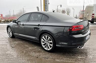 Седан Volkswagen Passat 2016 в 