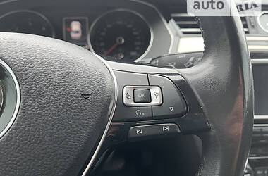 Седан Volkswagen Passat 2016 в 