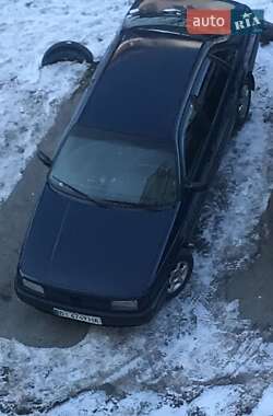 Седан Volkswagen Passat 1991 в Полтаве