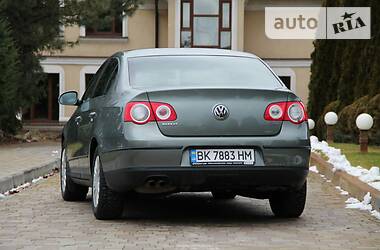 Седан Volkswagen Passat 2007 в Сарнах