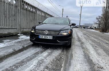 Седан Volkswagen Passat 2012 в Киеве